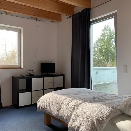 A Cozy Room In A Modern House Potsdam Exterior photo